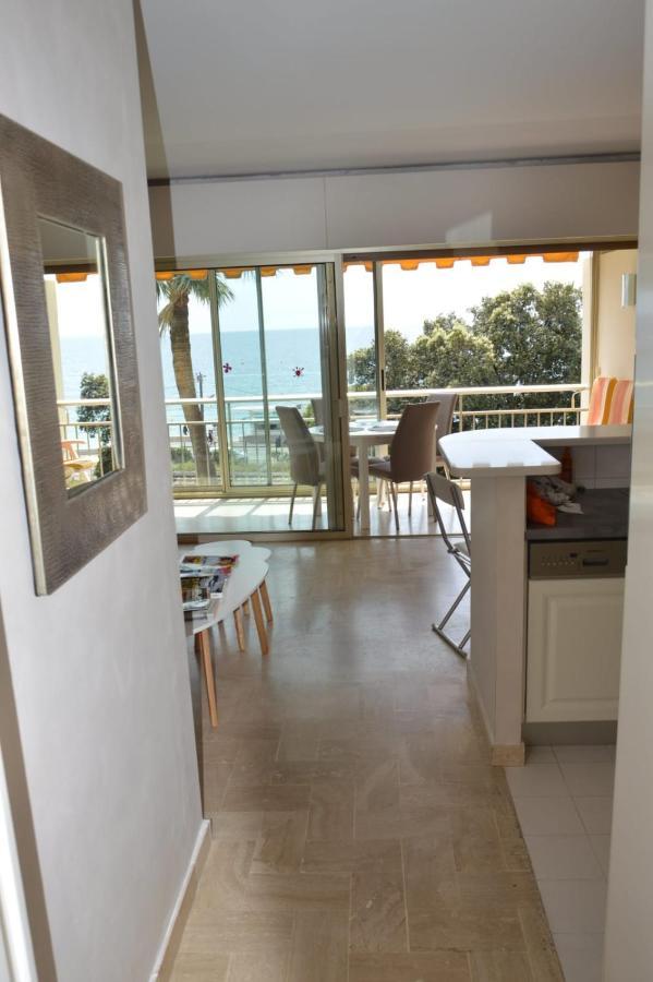 Cozy Cocoon With Balcony Close To The Sea Apartment *